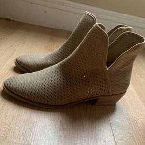 Merona (Target) Chelsea Style Boots
